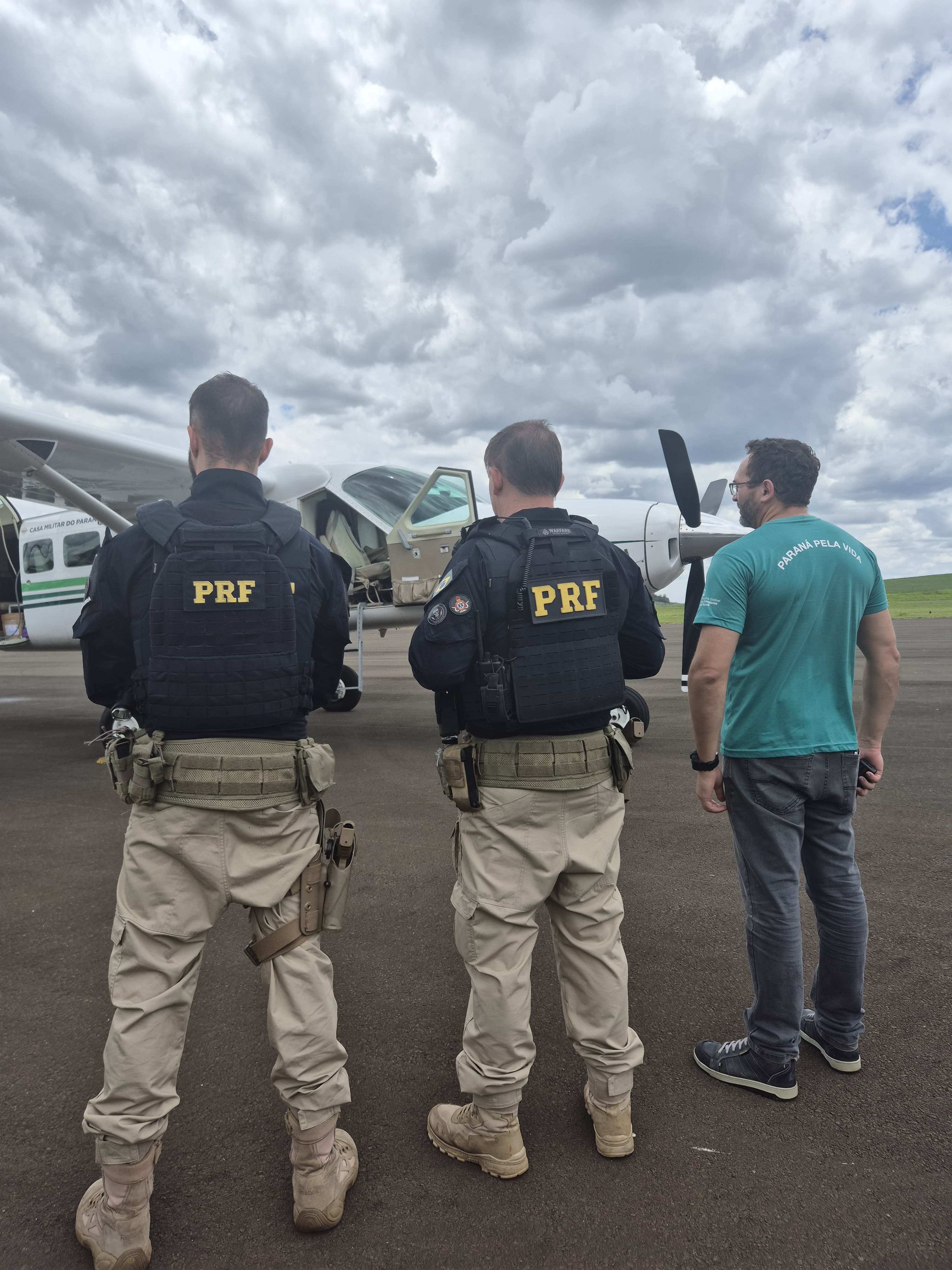 Apucarana: Polícia Rodoviária Federal realiza escolta de veículos que transportavam órgãos para doaçã
