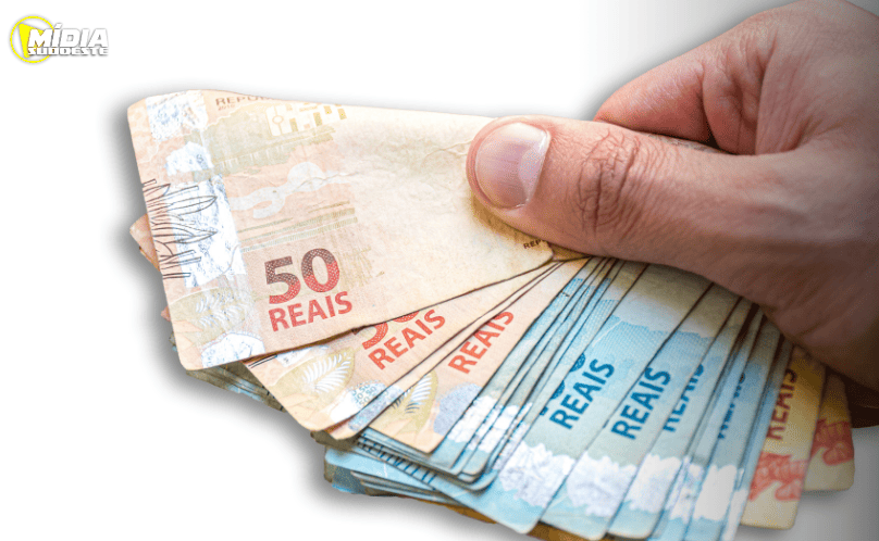 Primeira parcela do décimo terceiro deve ser depositada até esta sexta-feira, 29 de novembro