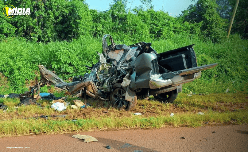 Andresito: Tragédia na Rota Provincial 19 deixa dois mortos em grave acidente