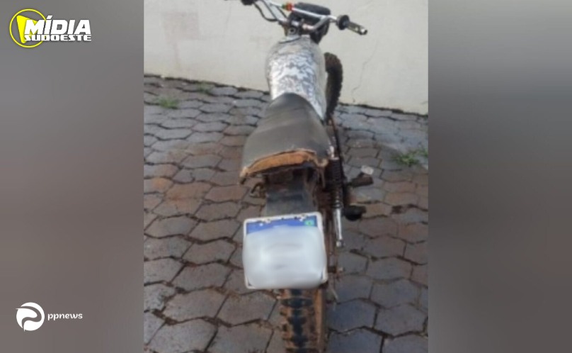 São João: Polícia Militar apreende menor conduzindo motocicleta furtada