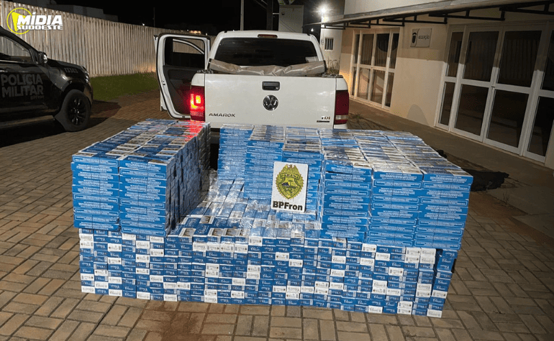 Barracão: Batalhão de Polícia Militar de Fronteira apreende caminhonete carregada com cigarros