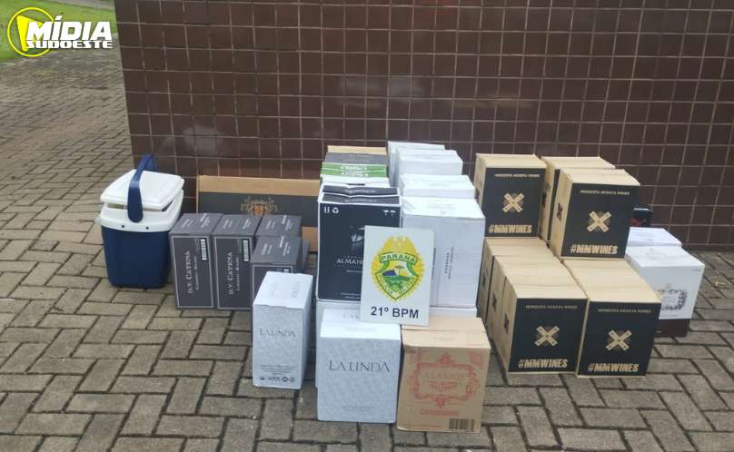 PR-481: Polícia Militar apreende garrafas de vinho e veículo com mercadorias irregulares 