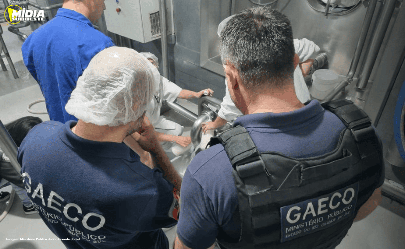 Ministério Público do Rio Grande do Sul identifica uso de soda cáustica, água oxigenada e até pelos em produtos lácteos 