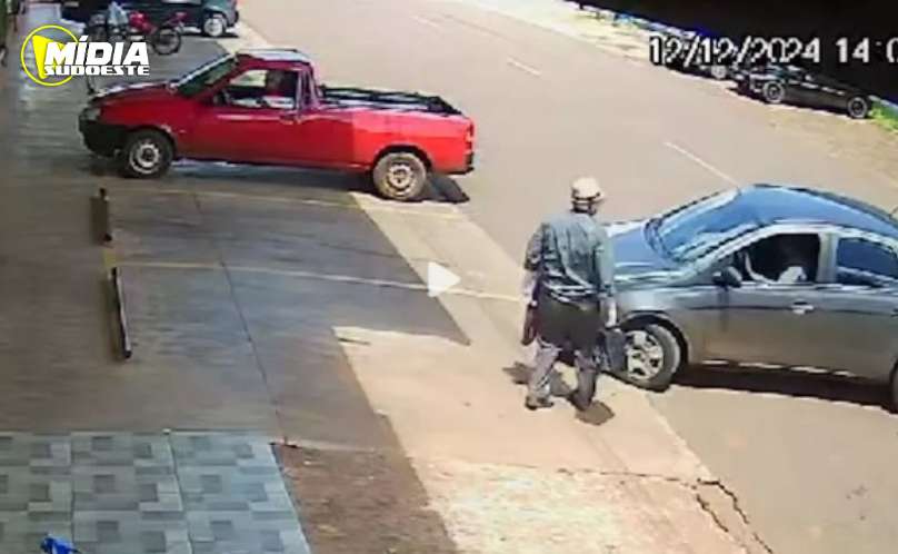 Lindoeste: padre é assaltado ao dar carona e carro paroquial foi levado