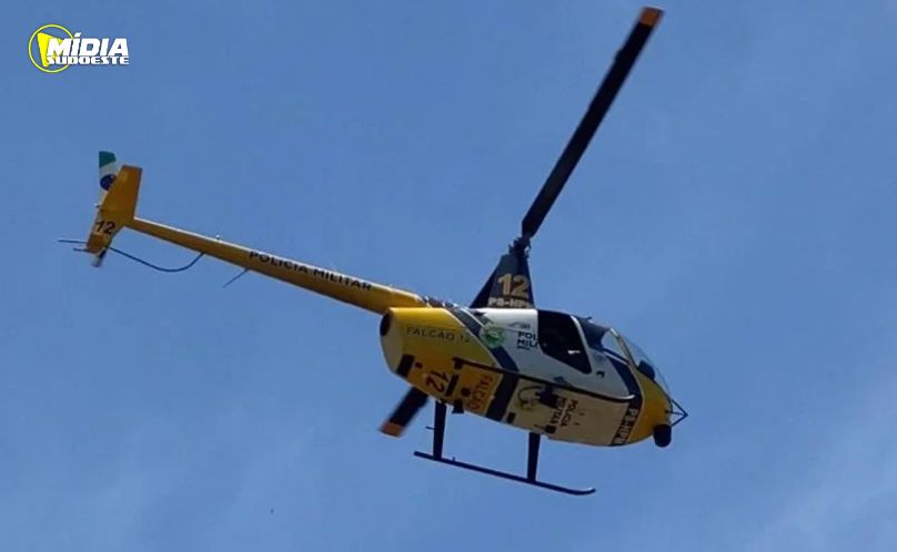 Com apoio de helicóptero, três pessoas são presas na fronteira