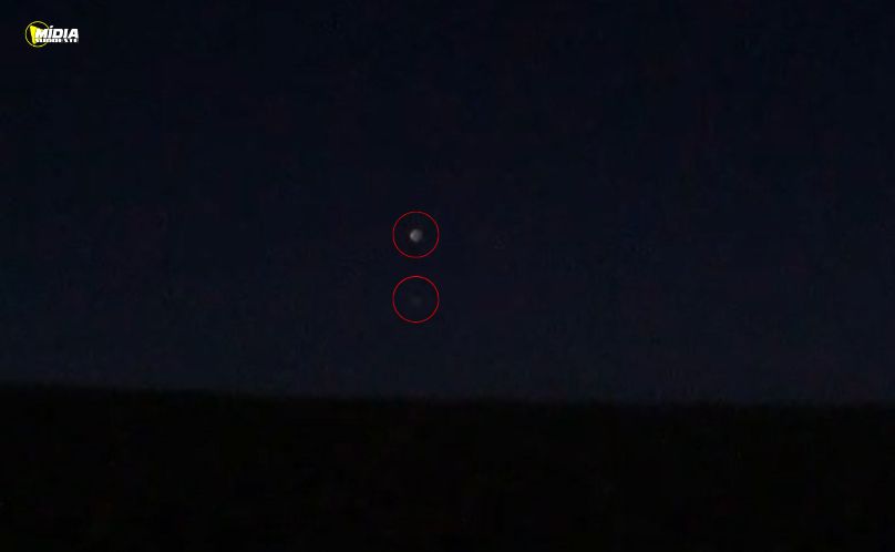 Pranchita: luzes misteriosas surgem no céu e intrigam