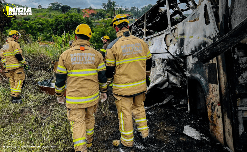 Acidente em rodovia deixa 22 mortos