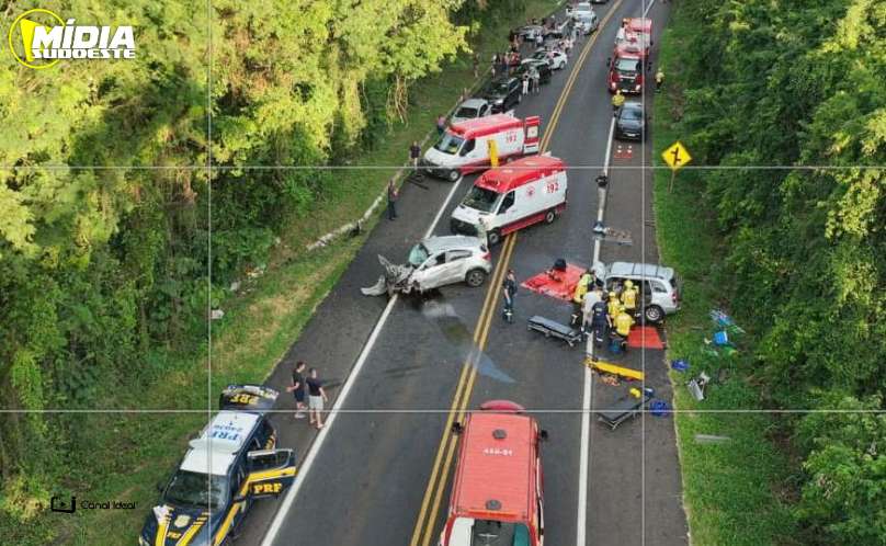 BR- 282: ultrapassagem teria sido causa de acidente com quatro mortes 