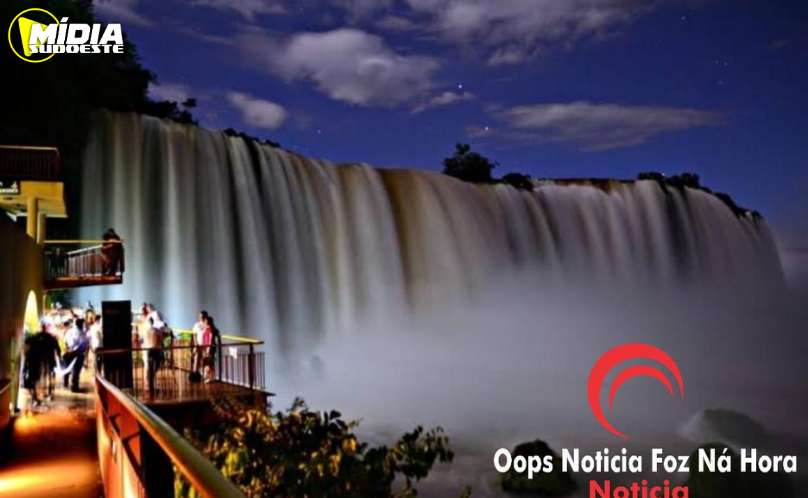 Foz do Iguaçu: turista tenta pular nas cataratas do Iguaçu 