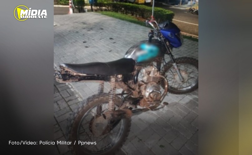Pato Branco: Polícia Militar apreende motocicleta “bruxa” e com chassi pinado