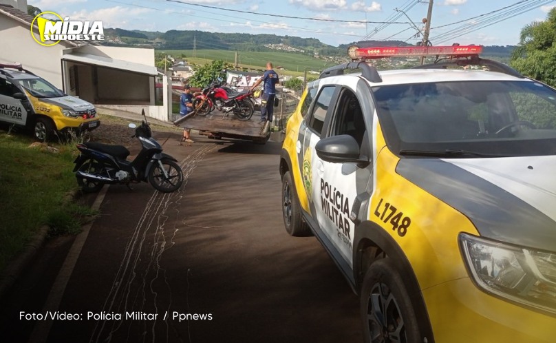 Francisco Beltrão: Polícia Militar apreende quatro motocicletas conduzidas por adolescentes