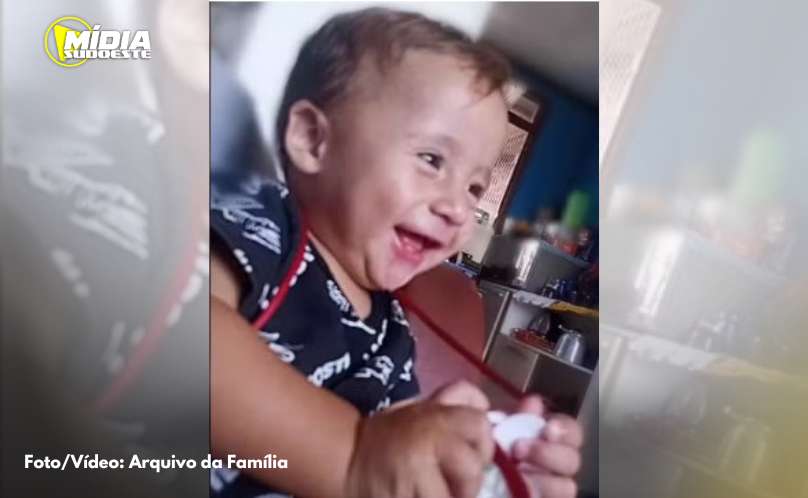 Bebê fica gravemente ferido ao ser atacado por Rottweiler