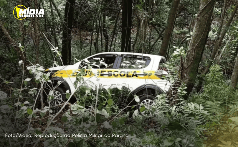 Ladrão rouba carro de autoescola e 'prova que precisa de aulas'