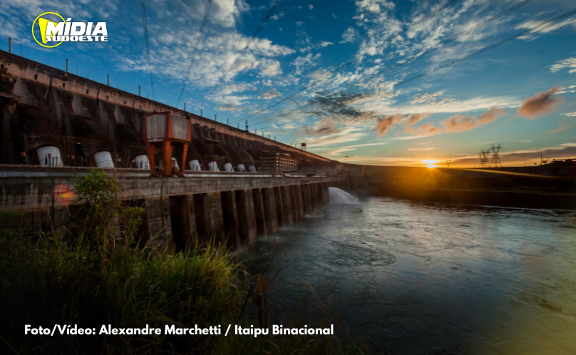 Desconto do Bônus Itaipu chega à conta de luz dos consumidores brasileiros