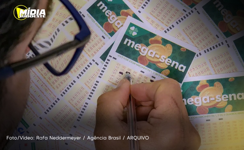 Mega-Sena acumula e prêmio vai a R$ 6 milhões