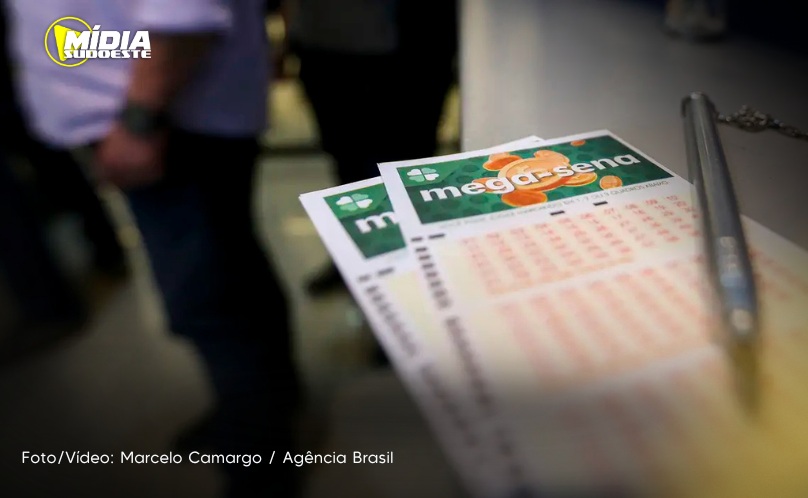 Mega-Sena acumula novamente e prêmio vai a R$ 10 milhões