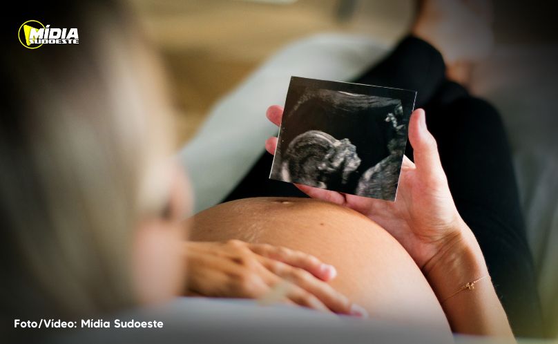 Número de adolescentes grávidas reduz 38% no Paraná nos últimos 5 anos