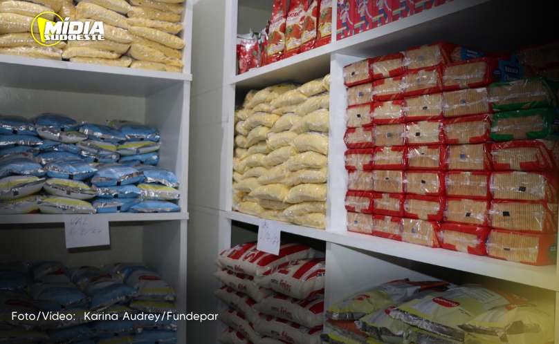 Escolas do Estado já receberam a primeira remessa de alimentos da merenda