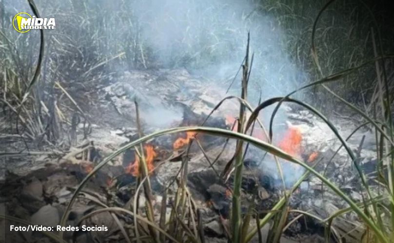 São Paulo: duas pessoas morrem após queda de aeronave