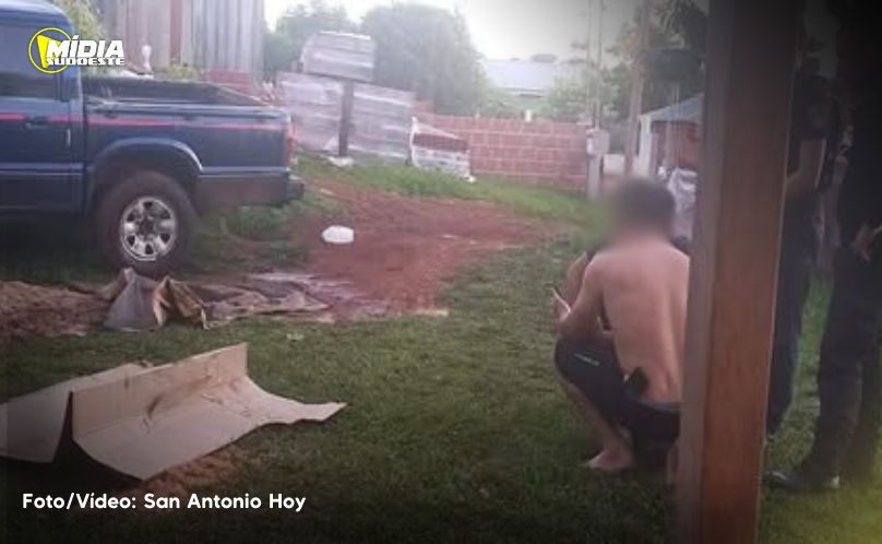 Intentan incendiar camioneta de vecina del Barrio Fátima en San Antonio