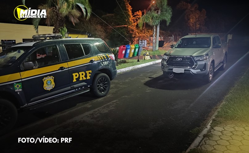 Irati: Polícia Rodoviária Federal recupera Hilux com registro de furto