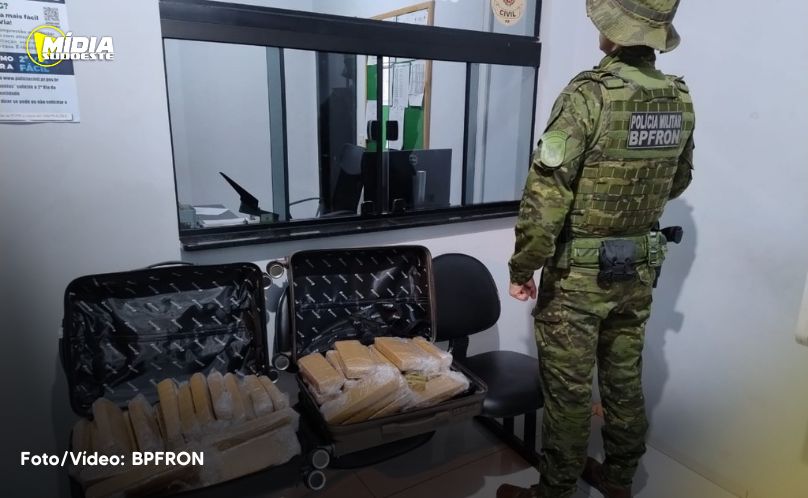 Realeza: homem é preso pela BPFRON transportando mais de 30kg de maconha