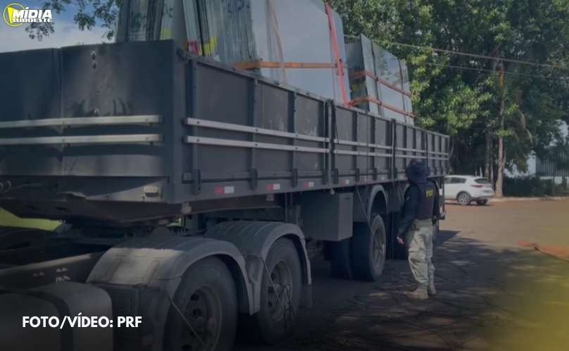 BR-277: PRF flagra caminhão com excesso de carga e descumprimento de lei do descanso 