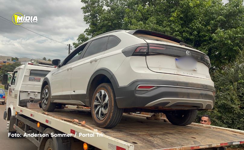 Veículo furtado é recuperado com placas clonadas da Argentina