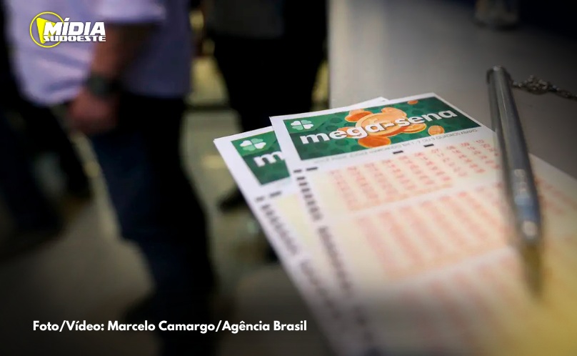 Mega-Sena acumula e prêmio vai para R$ 32 milhões