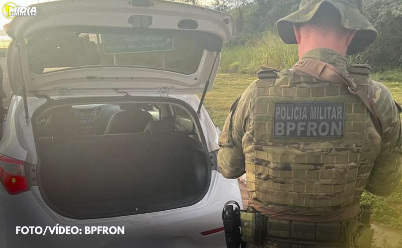 Cascavel: BPFRON E Polícia Federal apreendem veículo com mais de 40 kg de maconha 
