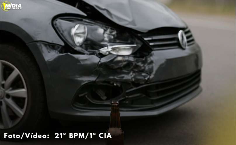 Polícia Militar prende condutor embriagado após acidente de trânsito