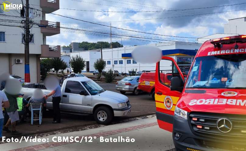 Acidente entre carro e moto deixa motociclista ferido em Cunha Porã