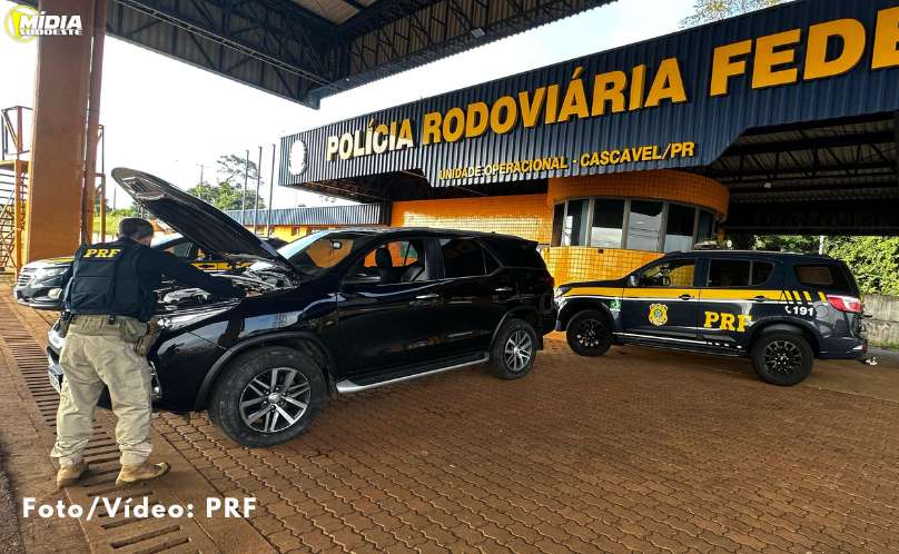 PRF recupera veículo furtado e prende suspeito por receptação na BR-277, em Cascavel