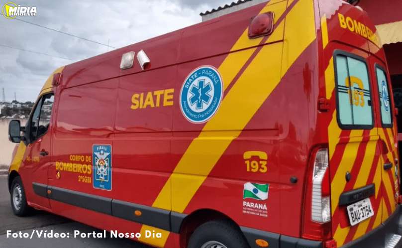 Motociclista morre após bater contra ponto de ônibus em Curitiba