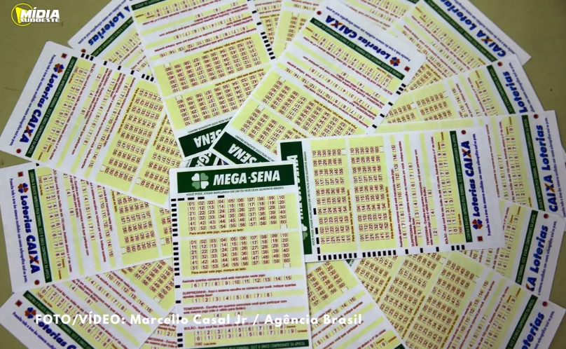 Mega-Sena acumula e prêmio vai a R$ 45 milhões