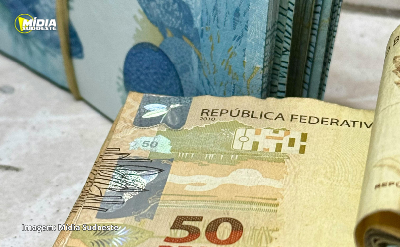Dívida Pública sobe 0,71% em maio e aproxima-se de R$ 7,7 trilhões
