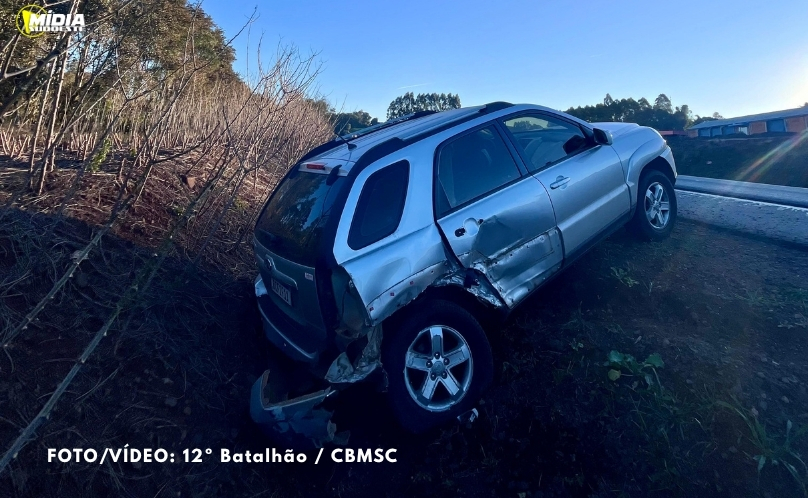 Colisão entre dois carros na BR-158 deixa um ferido e condutor é detido por embriaguez