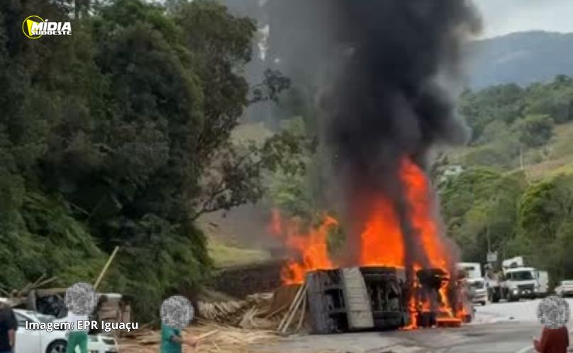 Dois mortos e seis feridos em gravíssimo acidente na BR-282