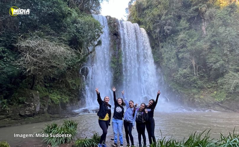 Ecotrilha Histórica: uma jornada de reconexão entre cachoeiras, memórias e você 