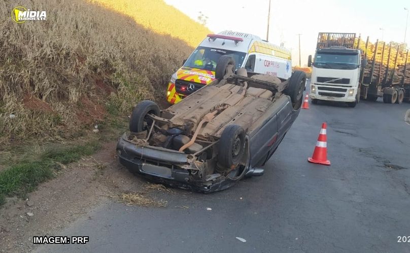 Colisão traseira é registrada na BR-376 em Ponta Grossa