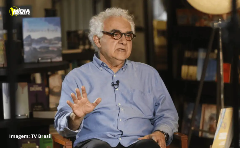 Escritor Milton Hatoum é eleito para a Academia Brasileira de Letras