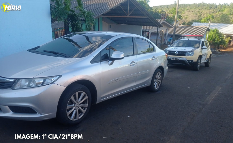 Polícia recupera carro furtado após denúncia de violência doméstica
