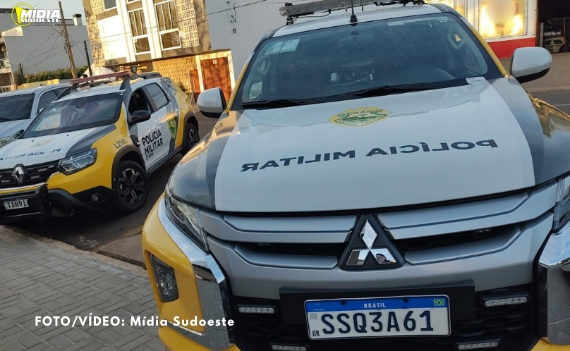 Polícia Militar e Receita Federal apreendem vinhos e azeites contrabandeados da Argentina em Realeza