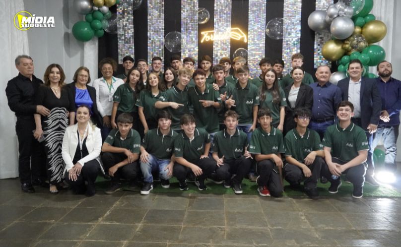 Parceria entre o Grupo Carminatti e Senar/Paraná forma 26 jovens