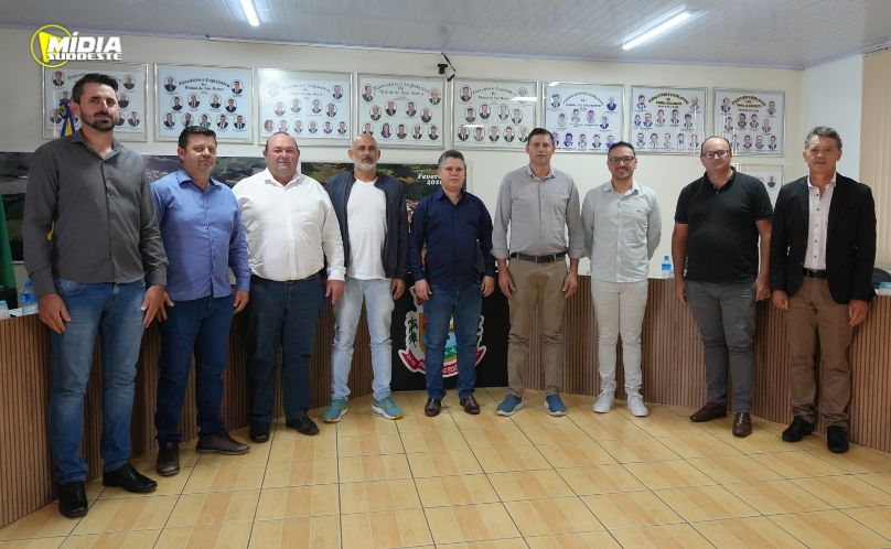 Márcio Menin: última sessão aprova 5 projetos em Pinhal de São Bento