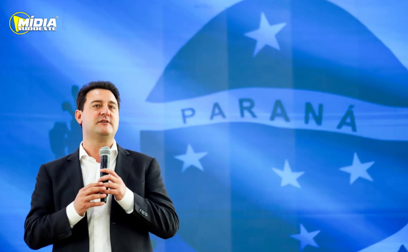 Ratinho Júnior entra no top 3 da disputa nacional