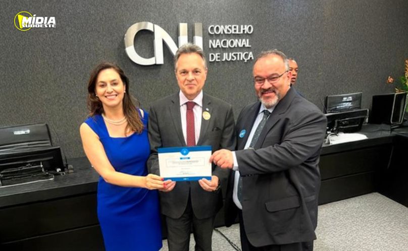 TRE-PR recebe o Selo Linguagem Simples