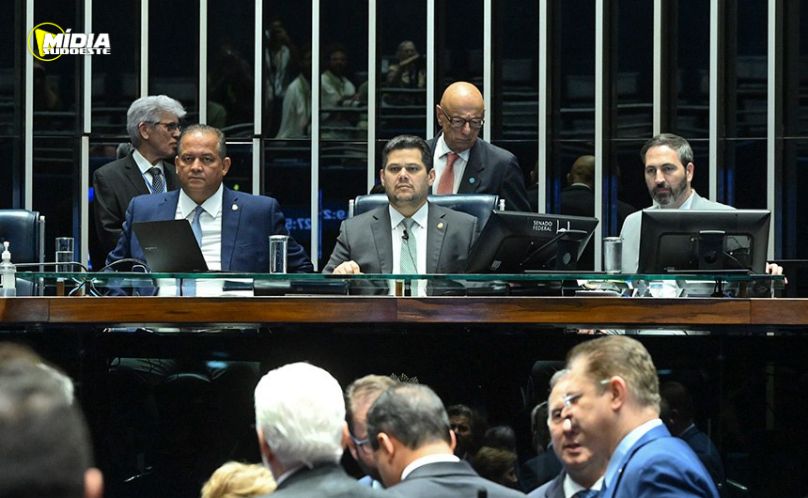 Senado aprova redução de penas para condenados pelos atos de 8 de janeiro