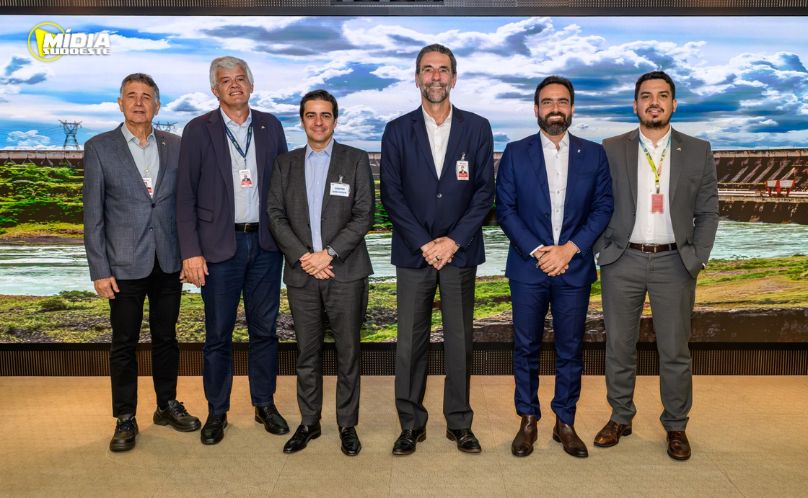 Diretorias de Itaipu e Codevasf debatem futuras parcerias em encontro