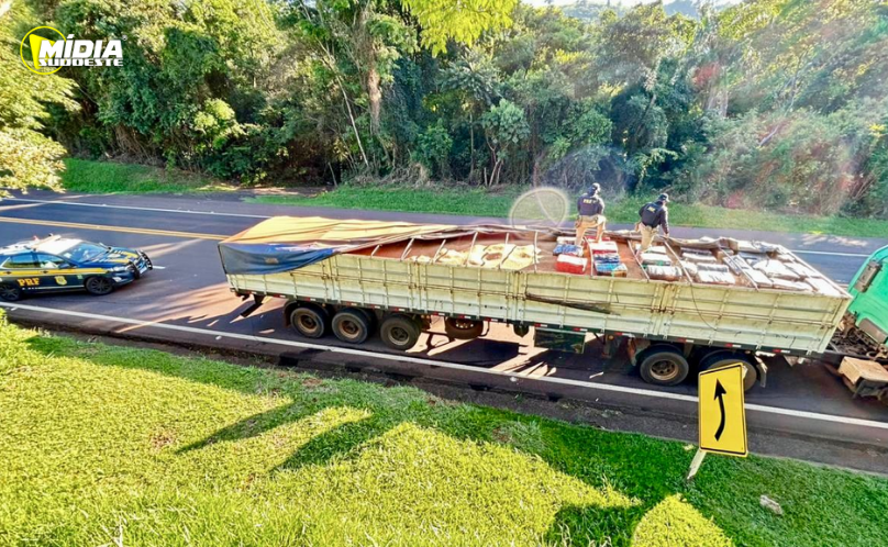 PRF apreende mais de 1,1 tonelada de maconha na BR-277